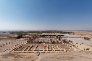 Ansicht der Ruinenstadt Persepolis (Perserreich), welche zu den bedeutendsten Städten des Altertums gehörte, Bildnachweis: Eleseus/shutterstock.com