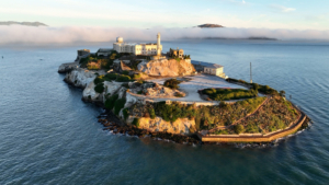 Gefängnisinsel Alcatraz, Bildnachweis: ByDroneVideos/shutterstock.com