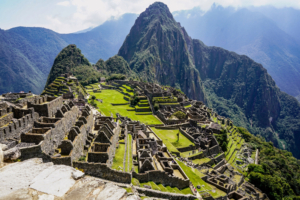 Luftaufnahme der Inkastadt Machu Picchu, Bildnachweis: aphilipp/shutterstock.com