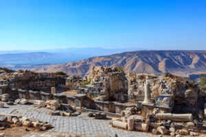 Ruinen des Nymphäums von Gadara, Bildnachweis: Kasbah/shutterstock.com