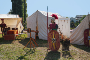 Nachbildung eines römischen Legionlagers (Augusta Raurica, Basel), Bildnachweis: AnnaRoth108 / Shutterstock.com