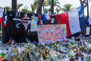 25. Juli 2016: Ehrungen an der Promenade des Anglais in Nizza, anlässlich des Terroranschlags., Bildnachweis: Christian Mueller / Shutterstock.com