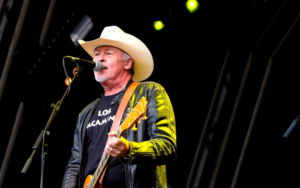 Paul Young beim Camp Bestival in Lulworth, Dorset, Großbritannien 2017, Bildnachweis: DFP Photographic / Shutterstock.com